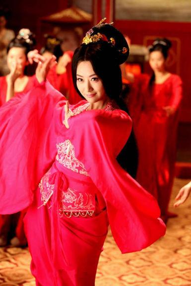 《隋唐演义》宇文成都介绍,《隋唐演义》宇文成都陈昊演的是谁 - 电视